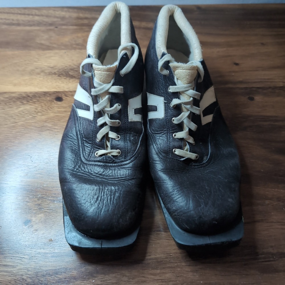 Vintage Alfa Leather Cross Country Ski Boots 3-Pin 75mm Made in Norway Brown 44